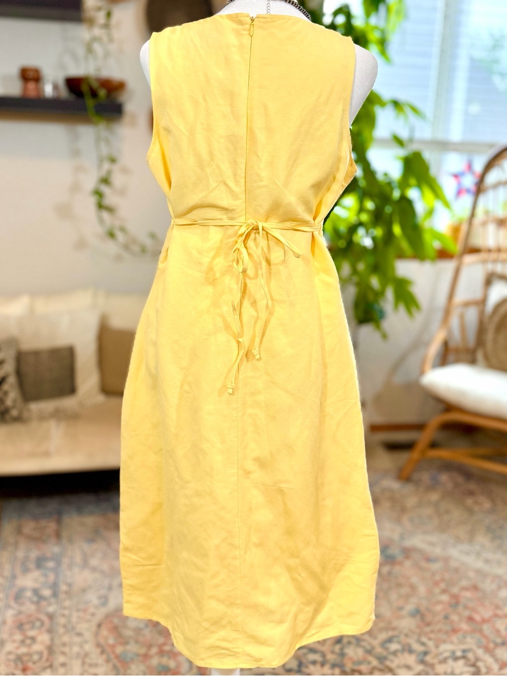 VTG Butter Yellow Linen Blend Midi Dress Sleeveless Summer Sz 4/6 S read - Picture 8 of 13
